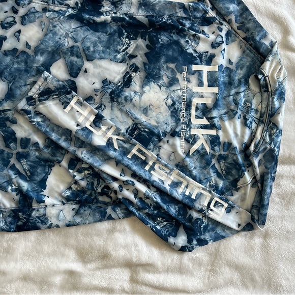 Huk Fishing UPF Rashguard - Picture 5 of 5